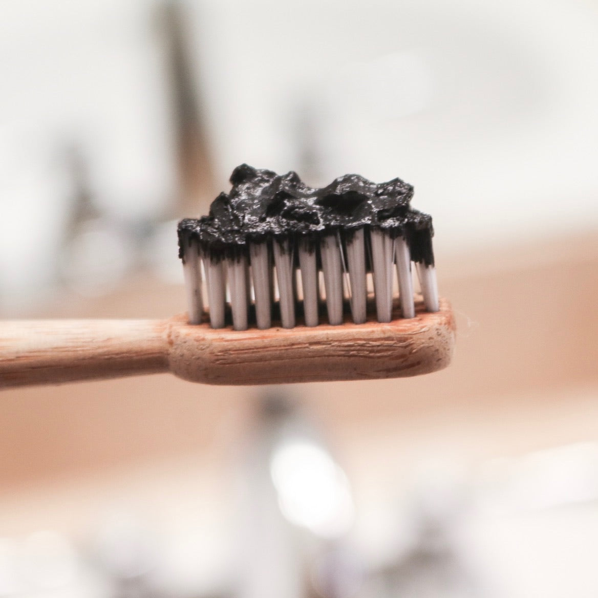 Coco Blackout Tooth Polish | Enamel Support & Whitening